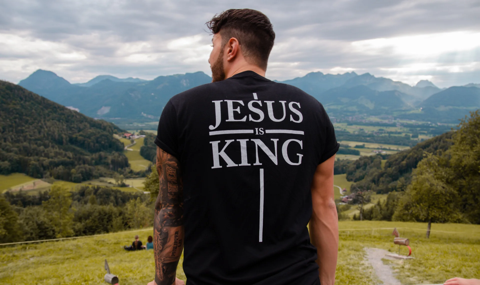Experiencing the Freedom of God’s Presence